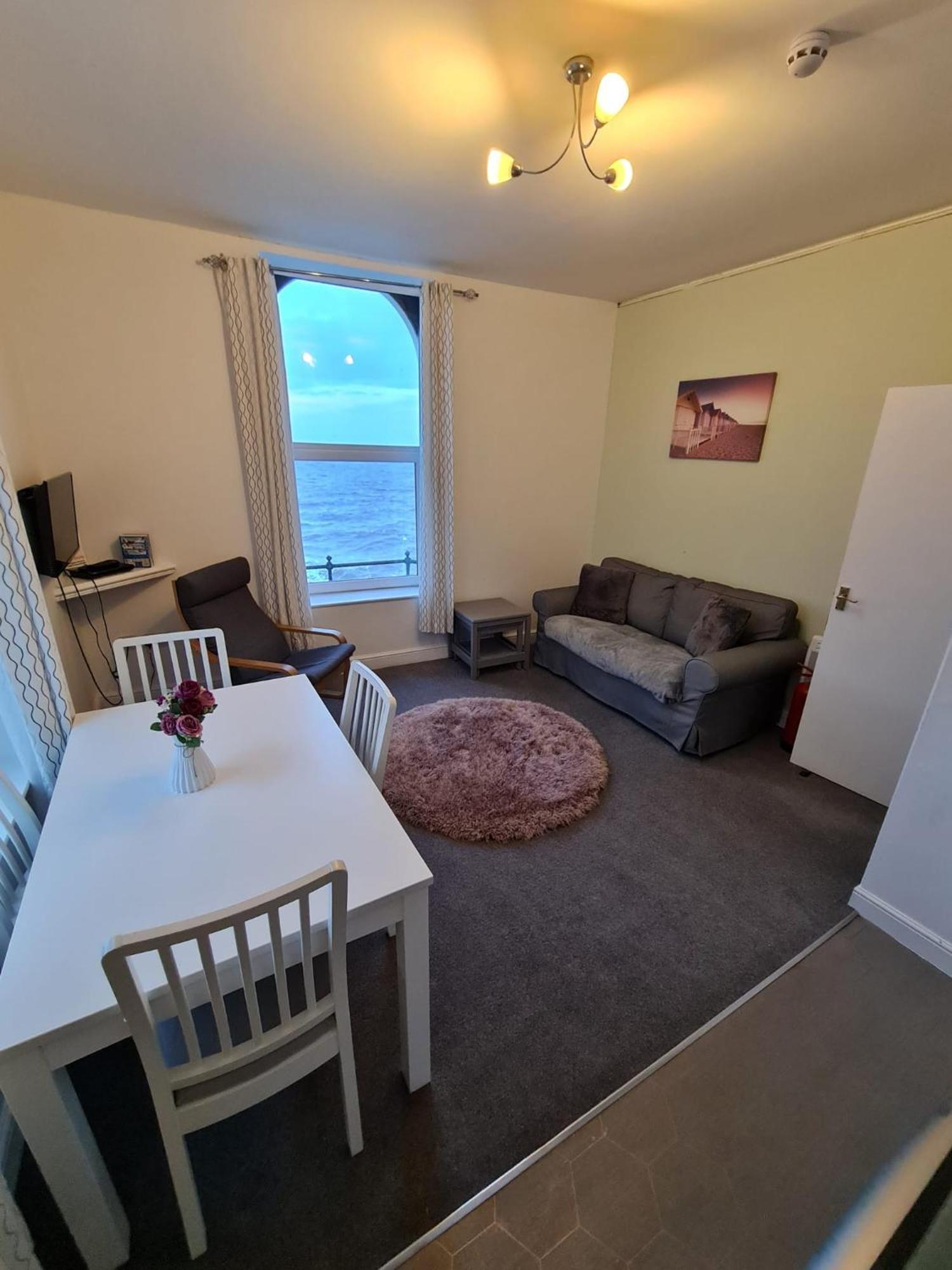 Farina No6, Sea View Apartment Sleeping 4 Guests Бридлінгтон Екстер'єр фото